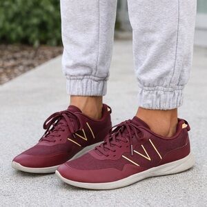 Vionic Size 11 Agile Audie Shiraz Walking Sneakers Lace-Up Orthopedic Orthortic